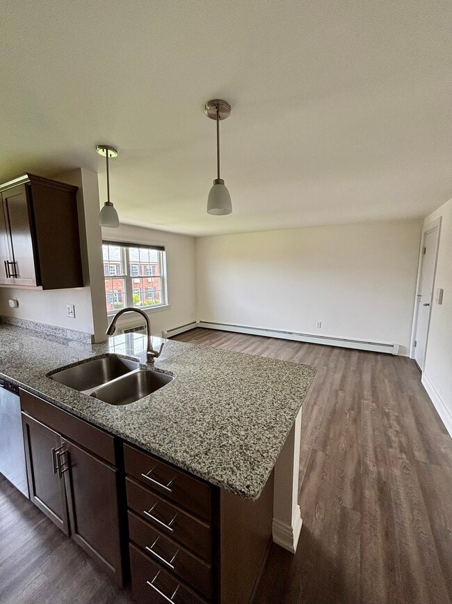 Photo - Copley Court Apartments