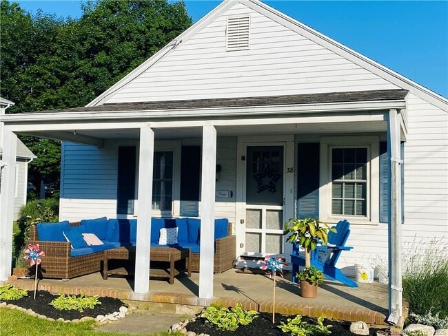 Photo - 38 Seabreeze Rd House