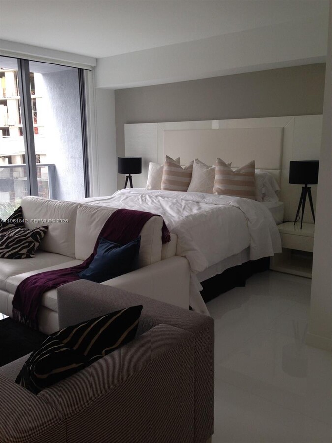 Photo - 31 SE 6th St Unit 603