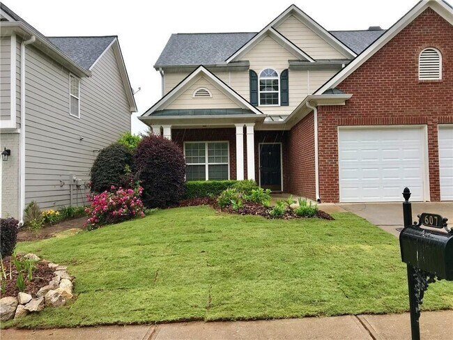 Building Photo - 607 Hidden Close