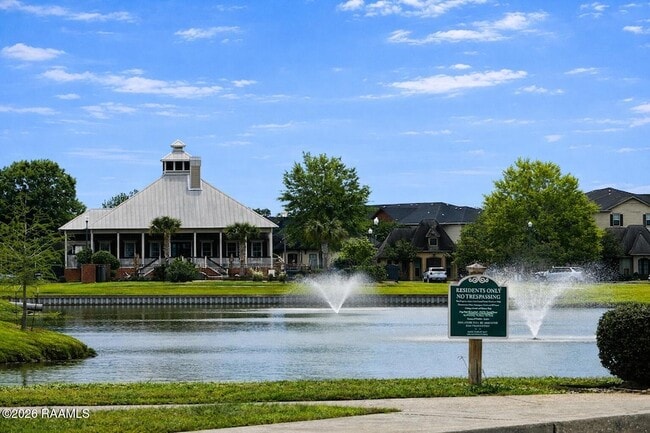 Photo - 106 Shadow Springs Dr