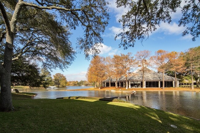 Photo - 4144 Greystone Way Unit 504