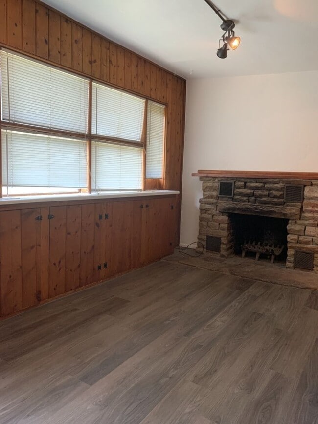 Photo - STUDENTS WELCOME! Cozy 1-Bedroom Bungalow w/ Garden and Detached Studio