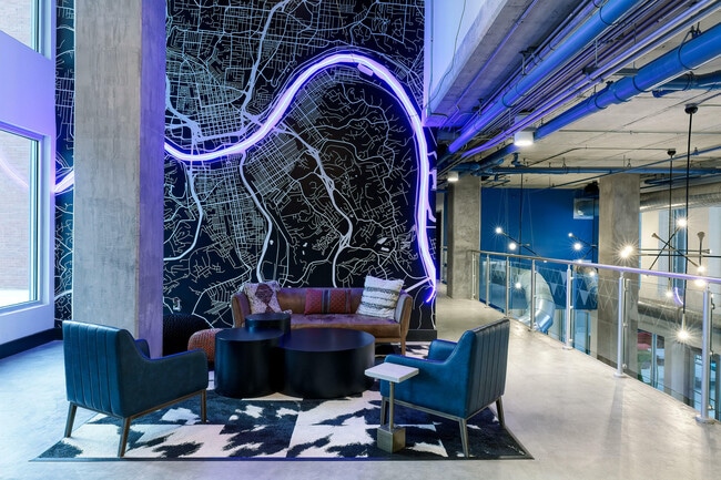 The Deacon - 8 - Yugo Cincinnati Deacon