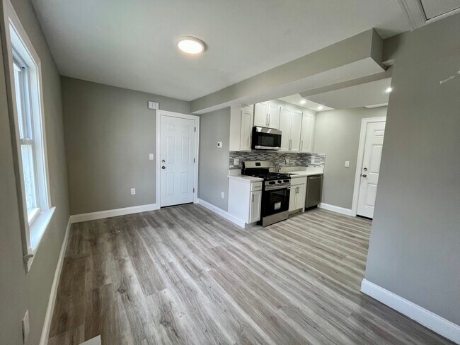 Building Photo - 103 Felton St Unit 2