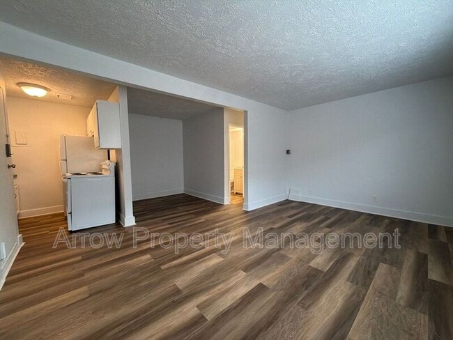 Photo - 1215 E Street-4