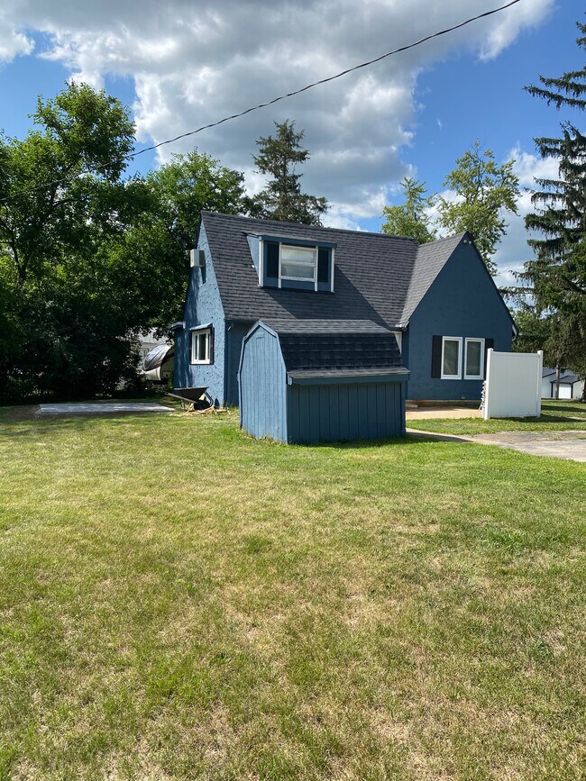 Photo - N1011 Tombeau Rd