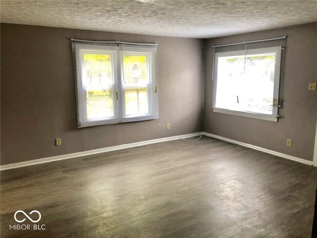 Photo - 1502 W 23rd St