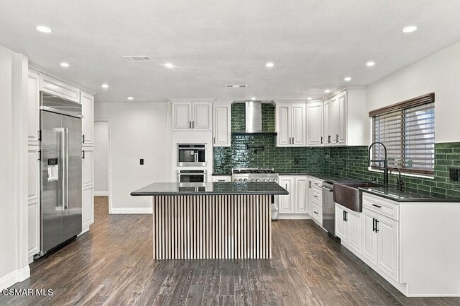 5769 Nutwood Cir