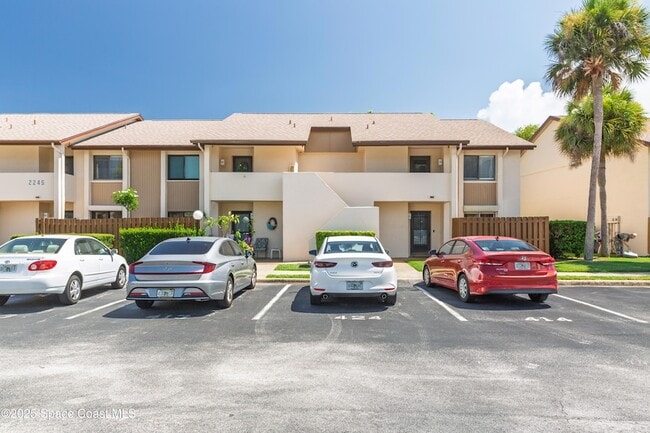 Building Photo - 2245 Golf Isle Dr Unit 424 Rental