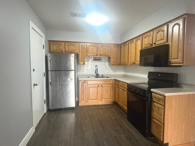 Photo - 2728 W 87th St