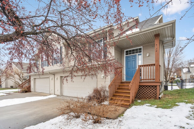 Photo - 2539 Catskill Ct