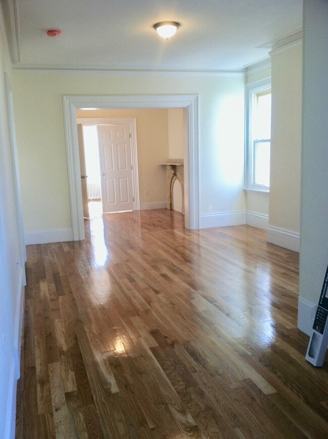 Photo - 126 Saratoga St Unit 2