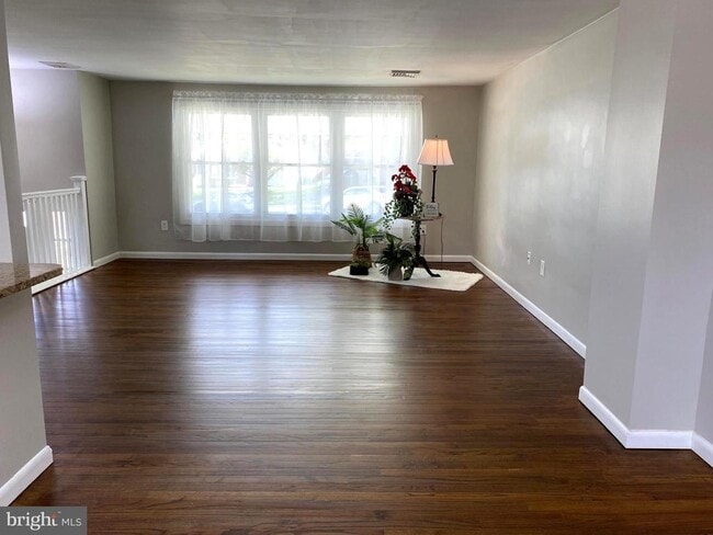 Photo - 425 Weidman Ave