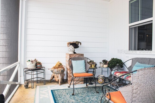 Photo - 1314 Good Life Wy