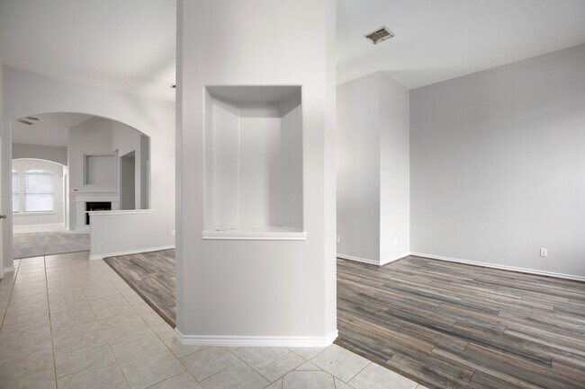 Photo - Spacious 3BR / 2BA Corner-Lot Home with Fenced Backyard & Garage