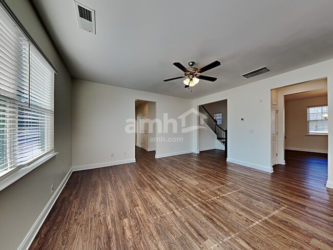 Photo - 3337 Okelly Dr