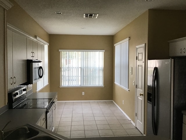Photo - 922 Lake Biscayne Way