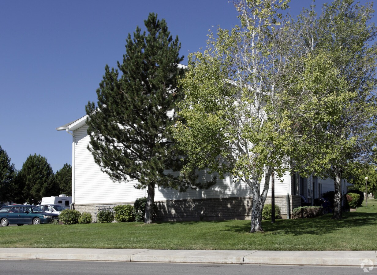 Photo - Mountain View East