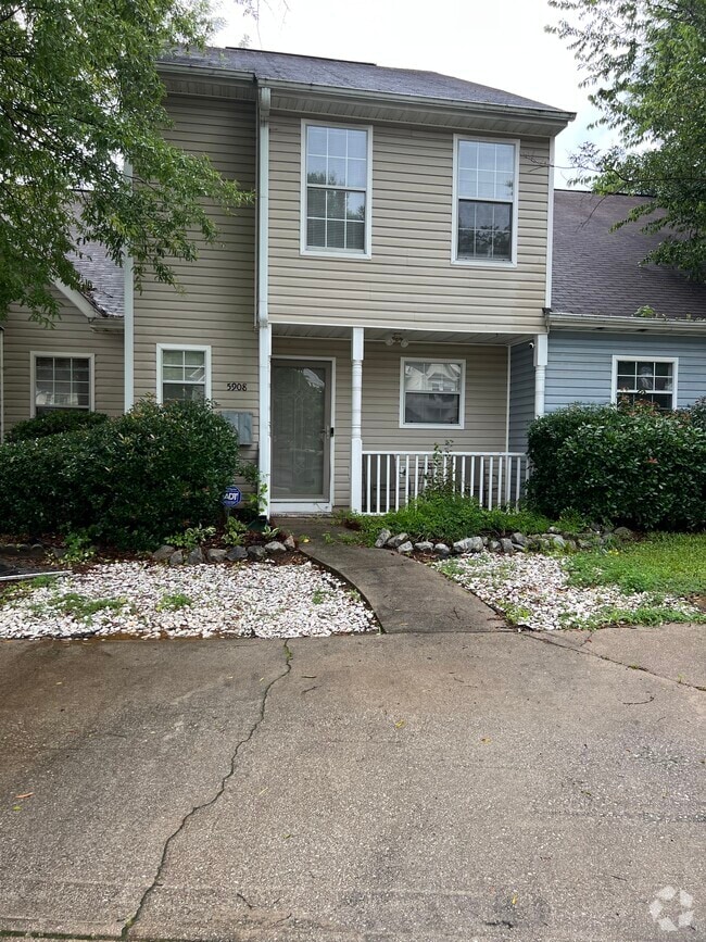 Building Photo - 5908 Trent Walk Dr Rental