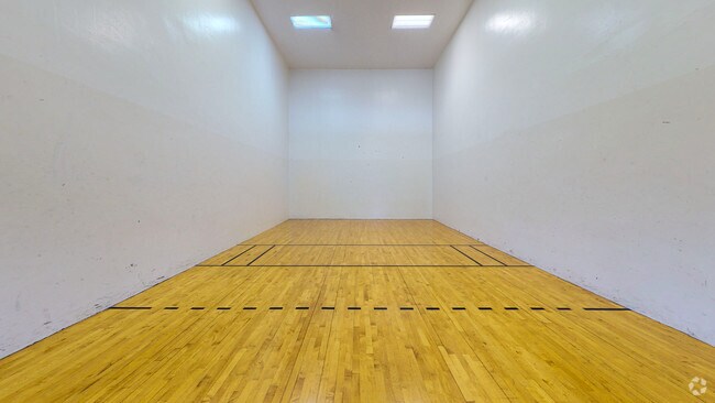 Raquetball Court