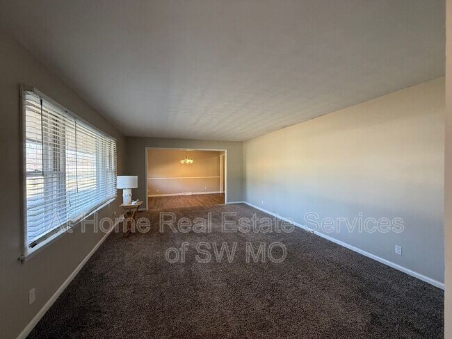 Photo - 3510 W Republic Rd