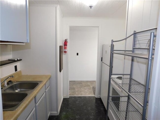 Photo - 517 Euclid Ave Unit REAR