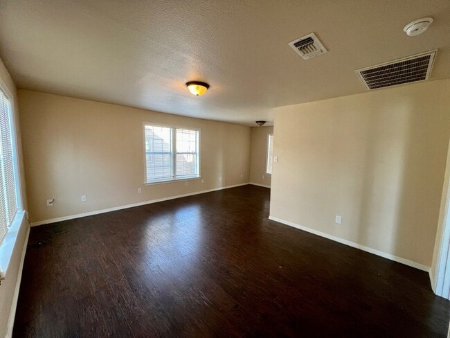 Photo - Beautiful Remodel Close to TTU