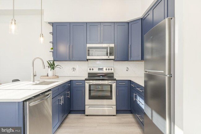Building Photo - 4550 Mitchell St Unit 207 Rental