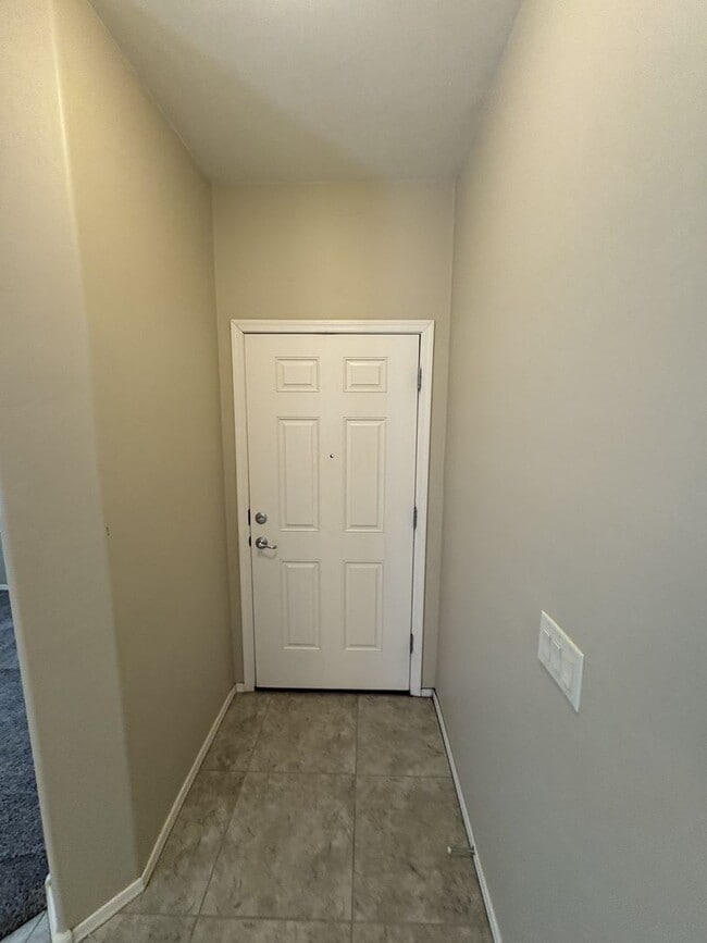Photo - 4 bedroom plus Den 3 car garage with sparkling pool Vail School District