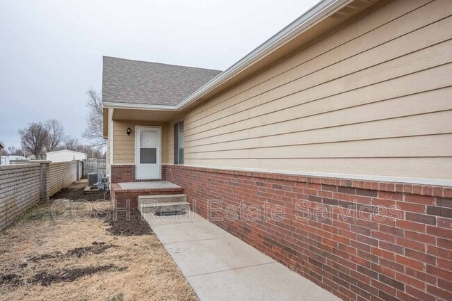 Photo - 1046 E Karla Ct