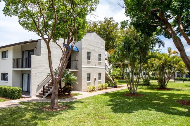 Photo - Legacy Lakeside