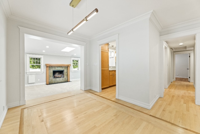 Photo - 5713 W 79th St