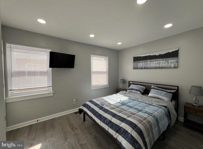 Photo - 402 N Chapel St