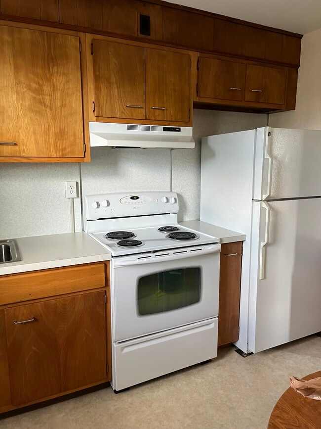 Photo - 701 E 6th St