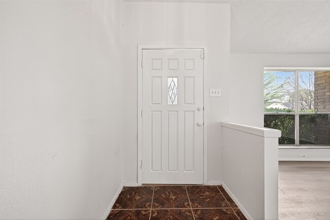 Photo - 710 Beechbend Dr