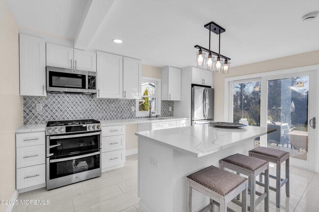 Photo - 814 Dunlewy St