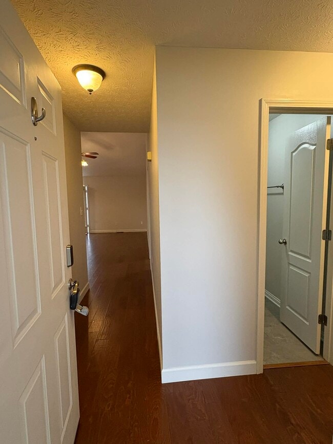 Photo - 344 Paddle Wheel St