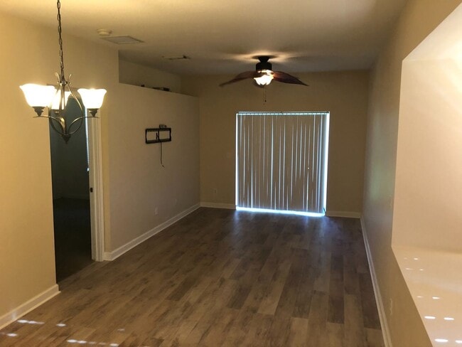 Photo - BACK ON THE MARKET!!! Grab this Spacious 4 Bedroom 2.5 Bath Townhouse