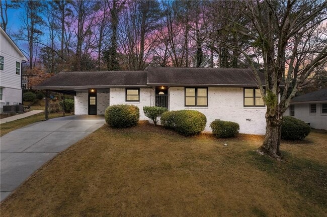 Building Photo - 1127 Rogeretta Dr NE Rental