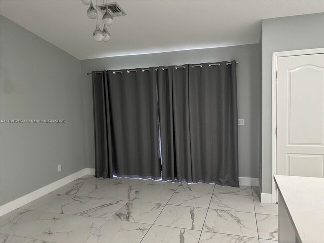Photo - 1517 Meadow Rd