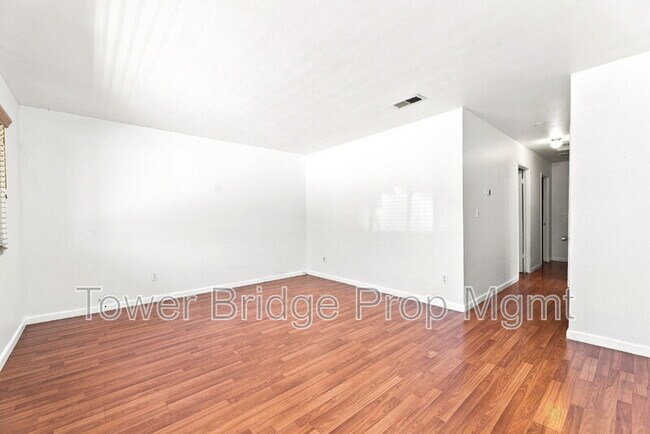 3414 6th Ave