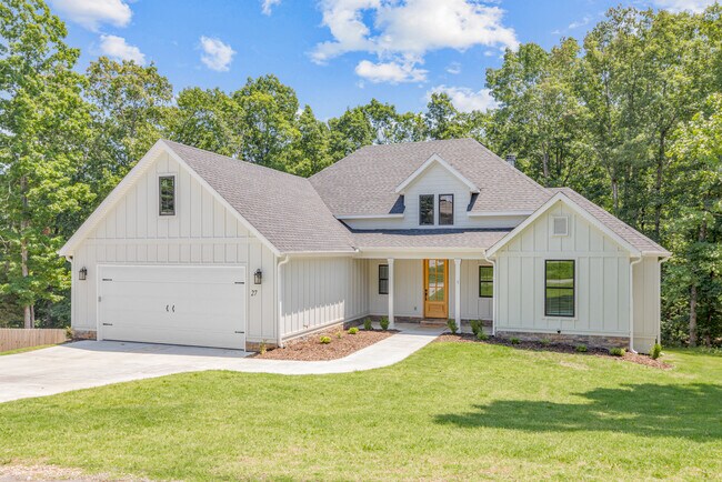 Photo - 27 Duxford Cir