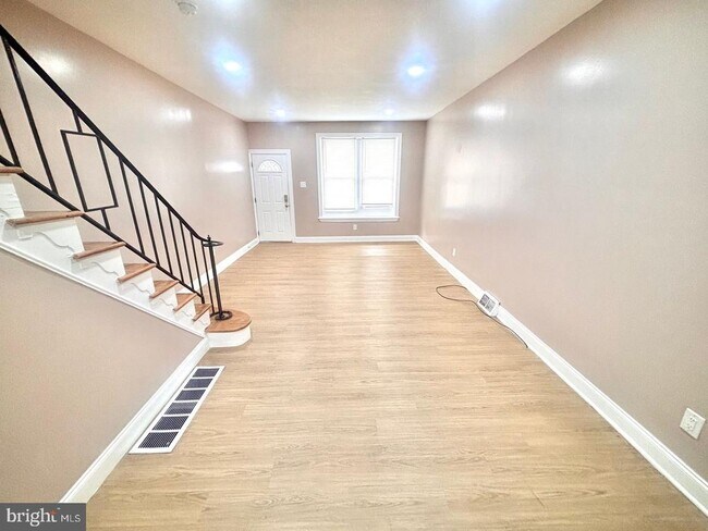 Photo - 623 Fitzgerald St