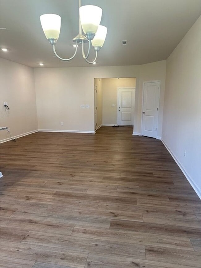 Photo - 4029 Beckton Trl
