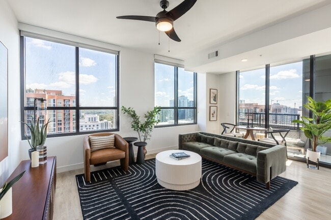 Momentum Midtown