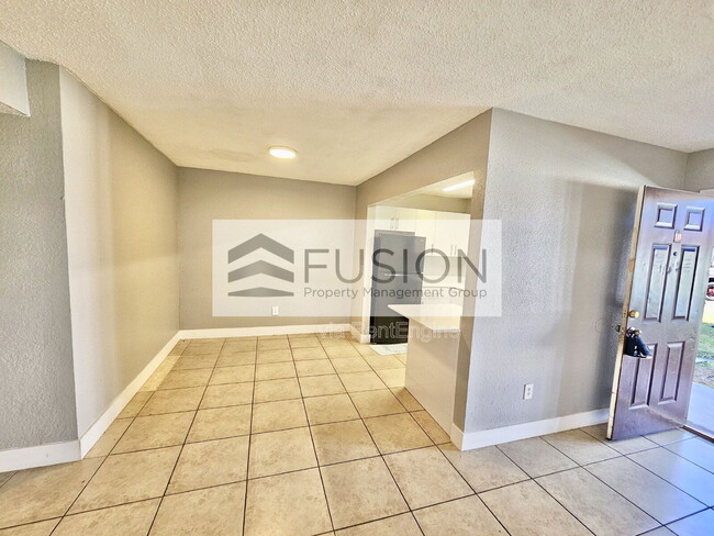 Photo - 400 NW 65th Ave Unidad 119