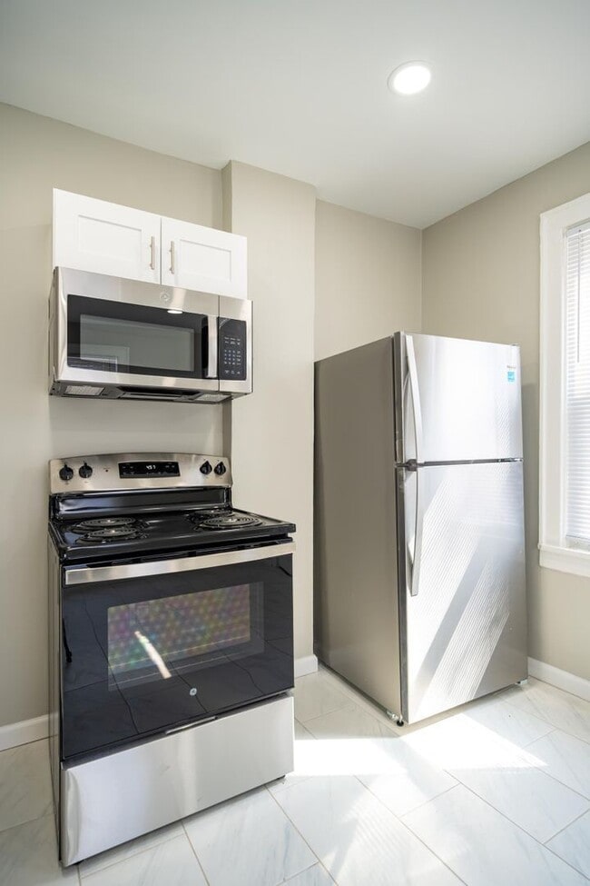 Photo - 73 E Markison Ave