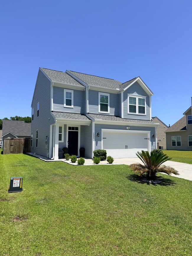 Photo - 1355 Hermitage Ln