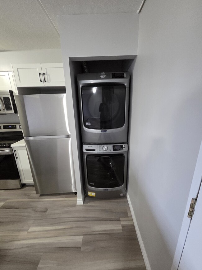 Photo - 251 Erb St. W Unité #21